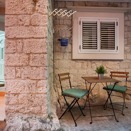 Emotha Apartamento Trogir