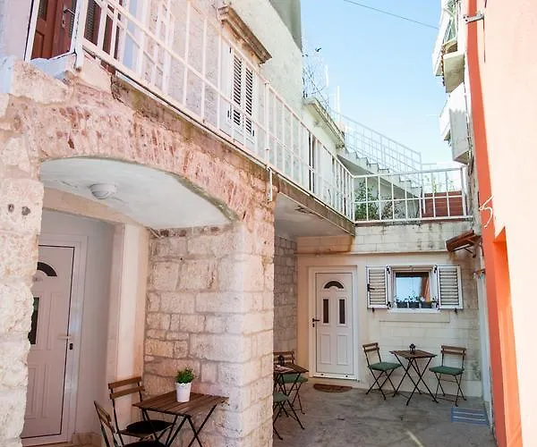 Emotha Apartamento Trogir